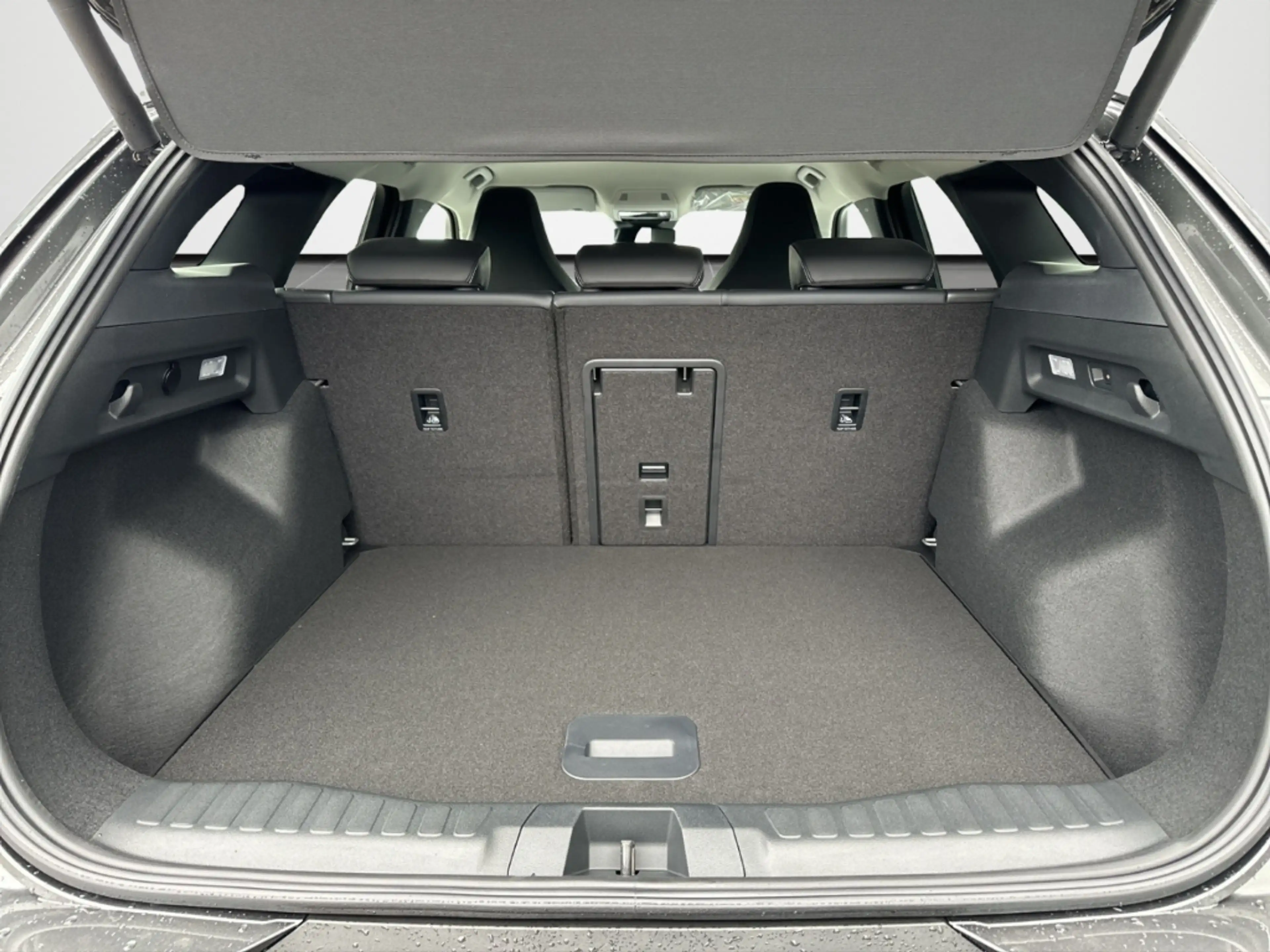 Ford Explorer Premium RWD PREMIUM AHK Panorama Navi Digitales Co — photo 13