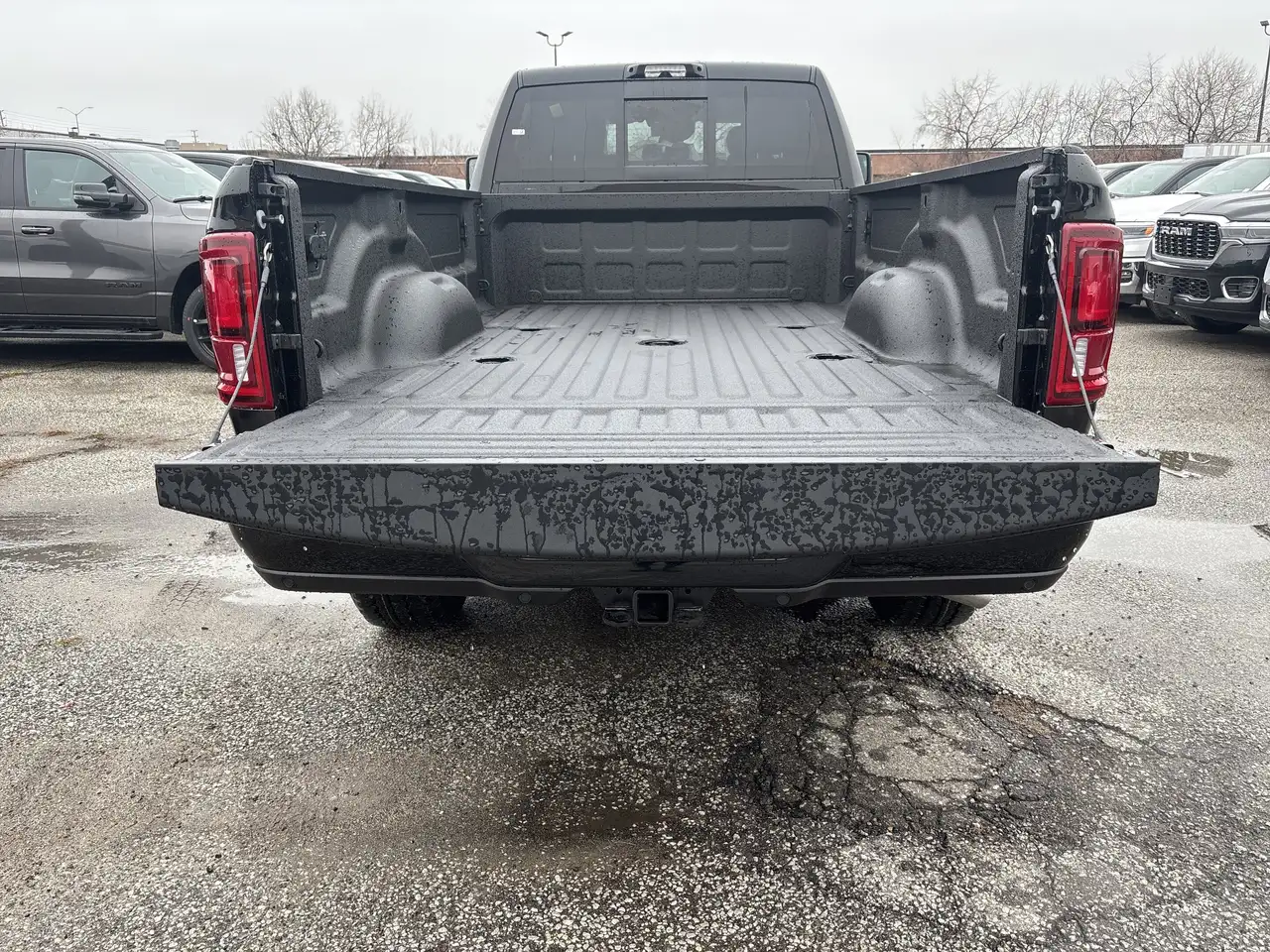 RAM 3500 снимка RAM 3500