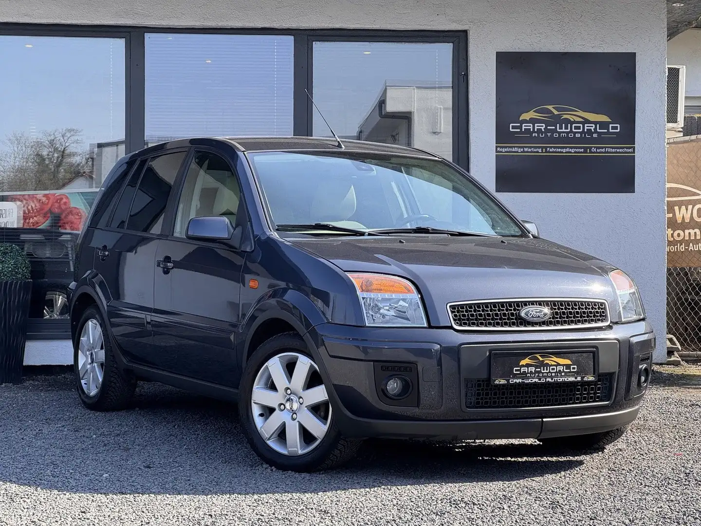 Ford Fusion Plus Automatik 2.HD Garantie Gris - 2