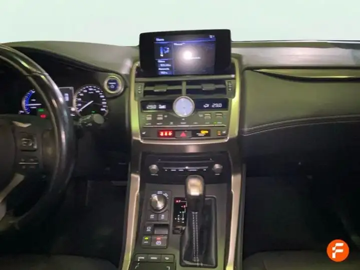 Lexus NX 300h BUSINESS 2WD 2021, foto 19