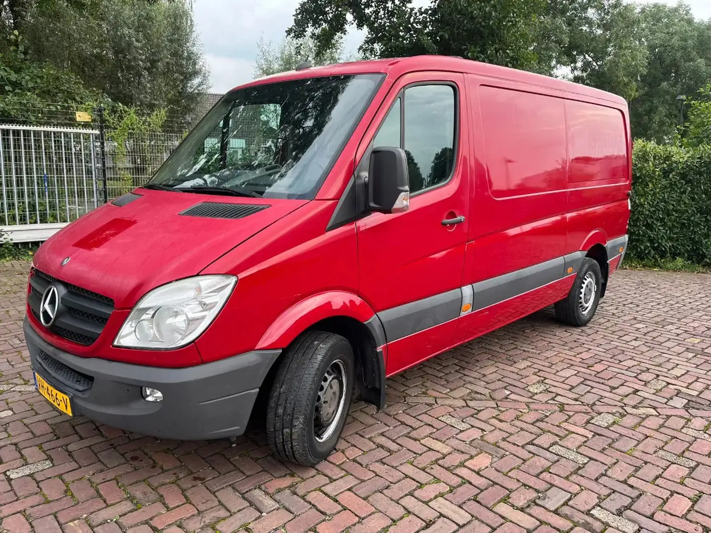 Mercedes-Benz Sprinter 313 CDI L2H1 Rojo - 1