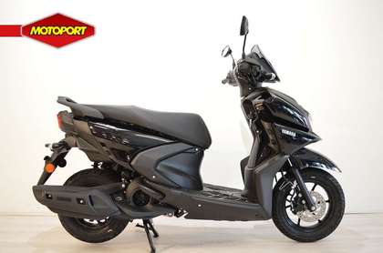 Yamaha RayZR