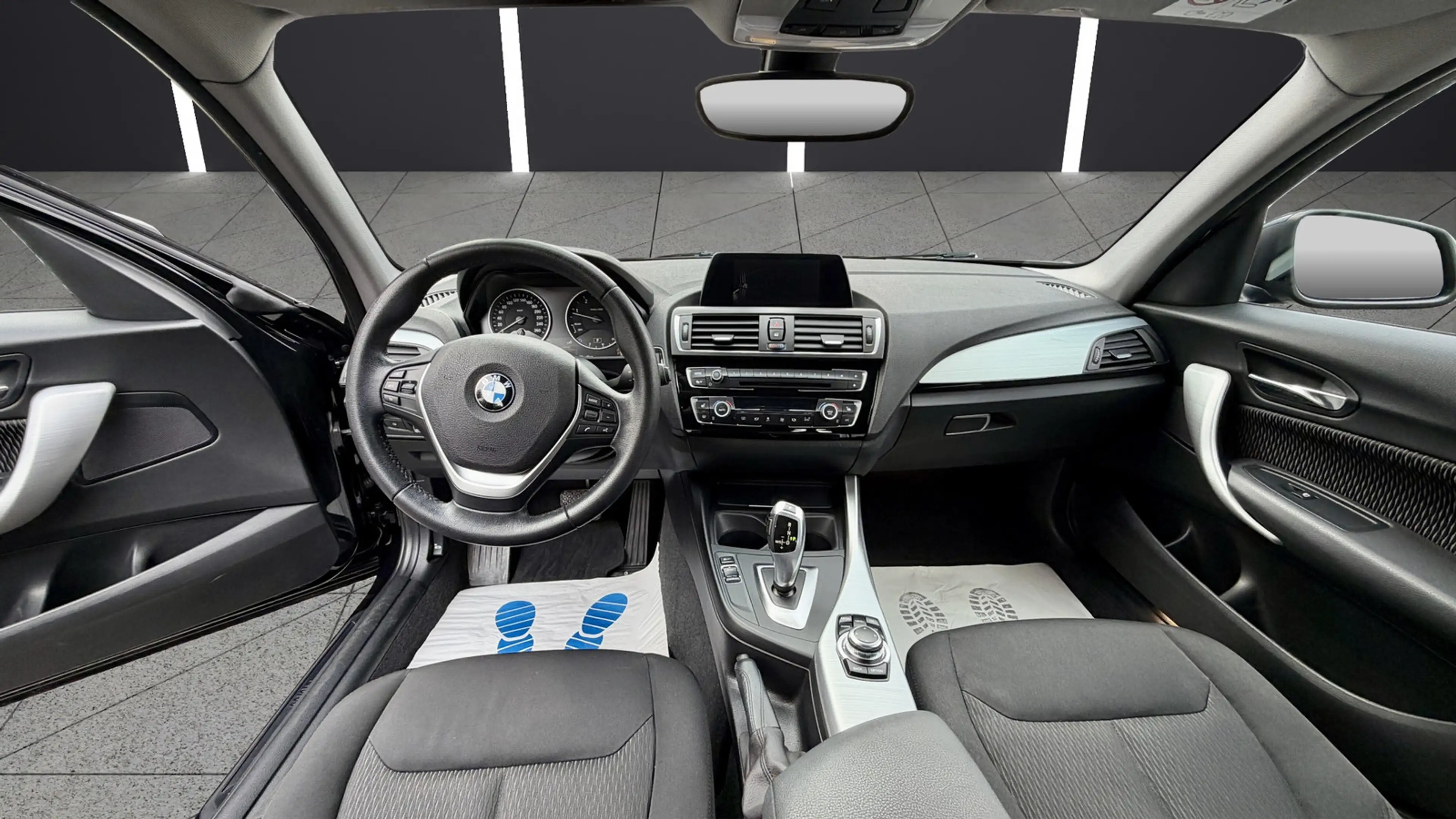 BMW 120 d Advantage 2 Hand* Business-Paket Navi* Tempomat* — photo 13