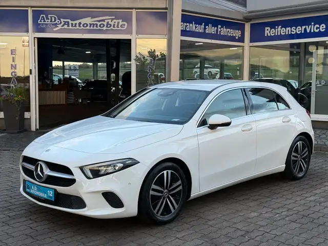 Mercedes-Benz A 180 A Navi LED Kamera Carplay All Assis