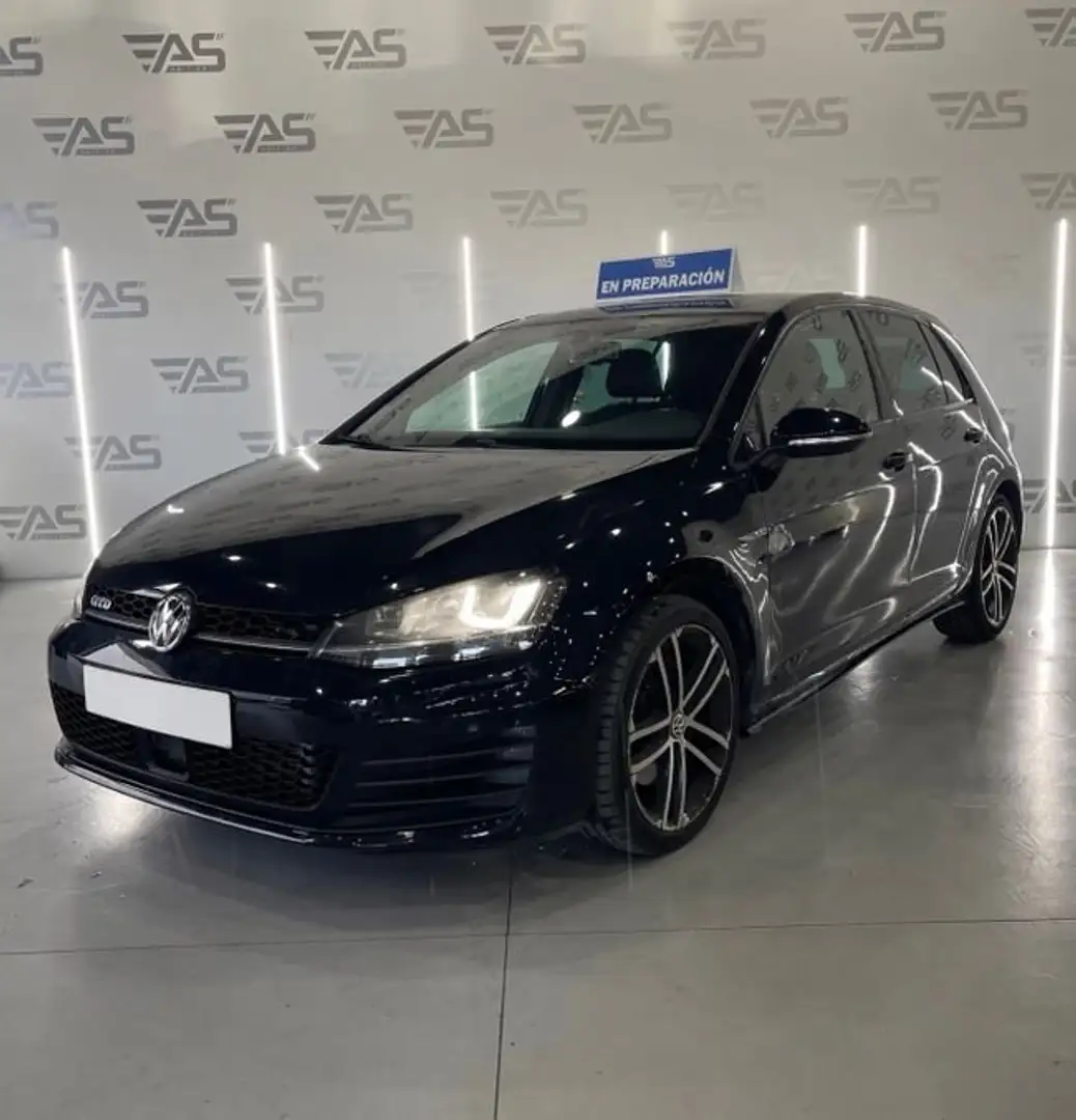 Volkswagen Golf GTD Negro - 1