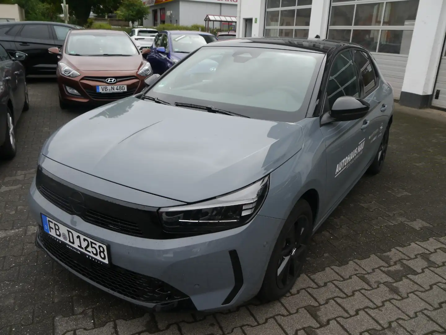 Opel Corsa F 1.2 Turbo GS LED+Navi+SHZ+Fernlichtass. Grau - 2