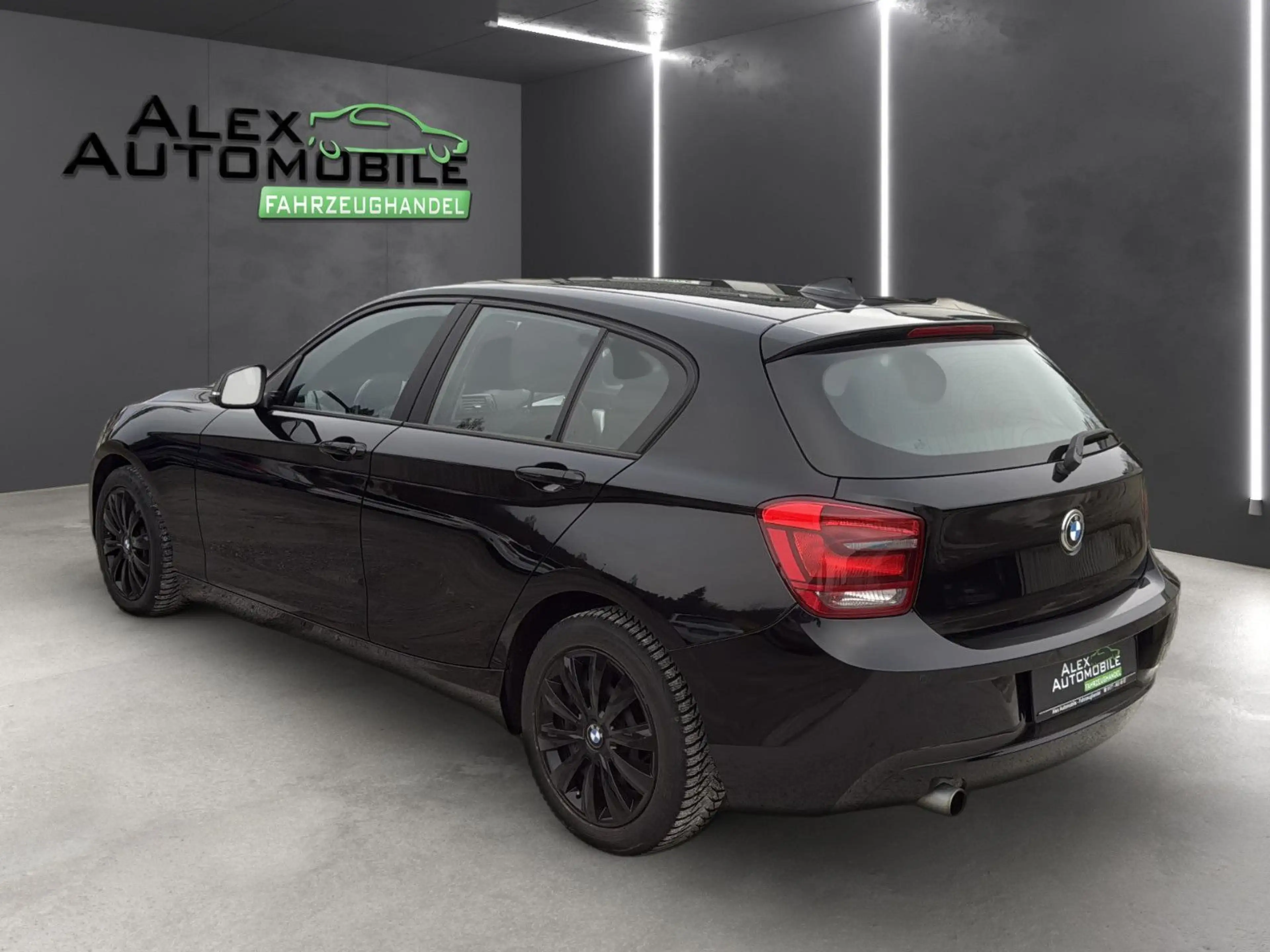 BMW 116 d 5-trg. Efficient Dynamics Edit — photo 11