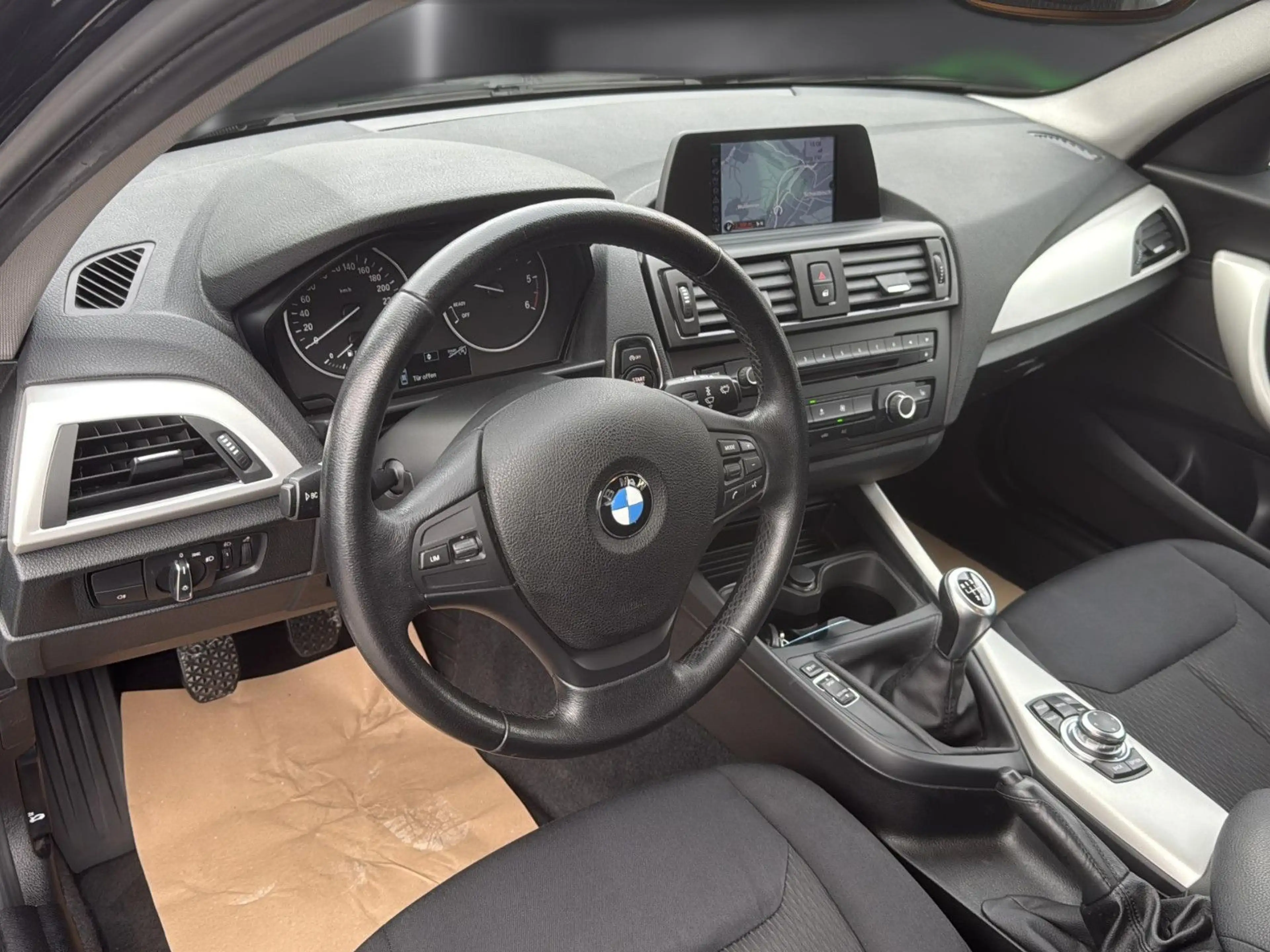 BMW 116 d 5-trg. Efficient Dynamics Edit — photo 14