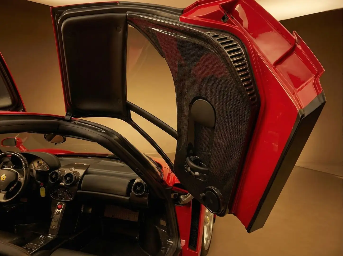 Ferrari Enzo Ferrari Rot - 2