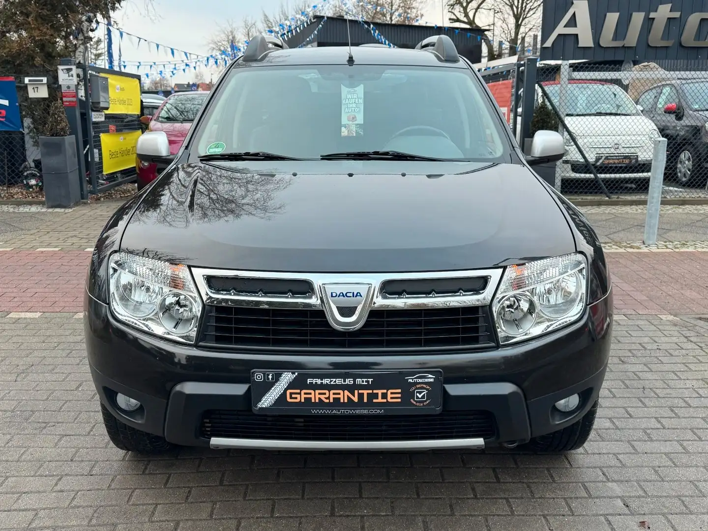 Dacia Duster I Prestige 4x2 1.6*Leder*Klima*Tüv NEU* Schwarz - 2