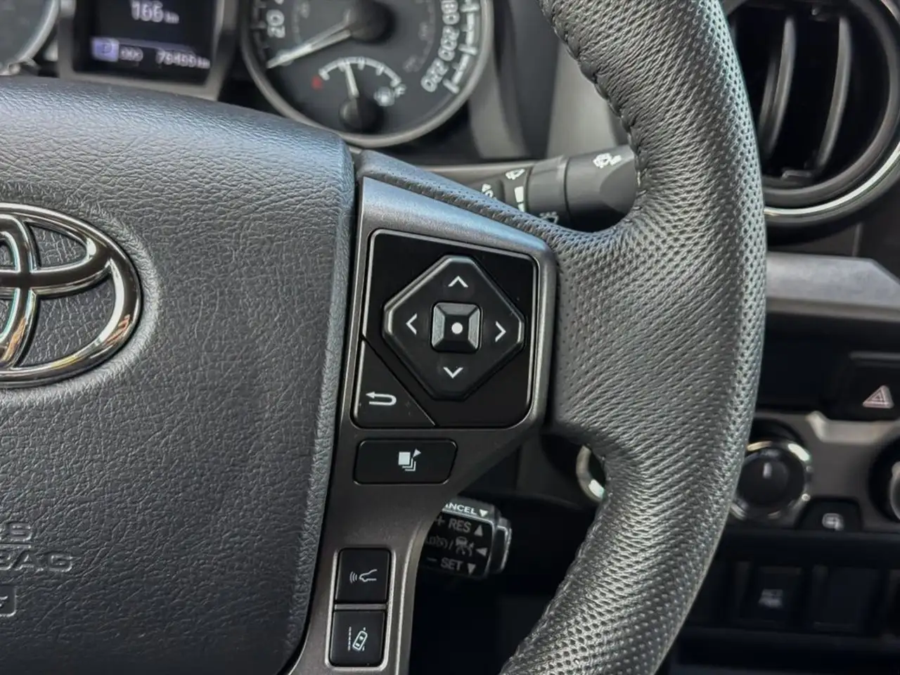 Toyota Tacoma fotografie Toyota Tacoma