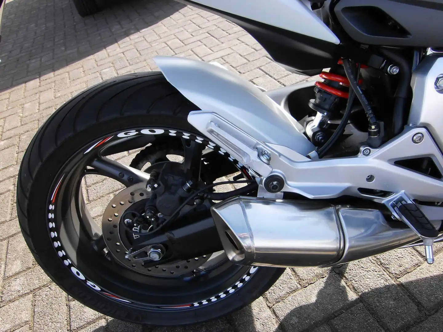 Honda CB 600 Weiß - 2