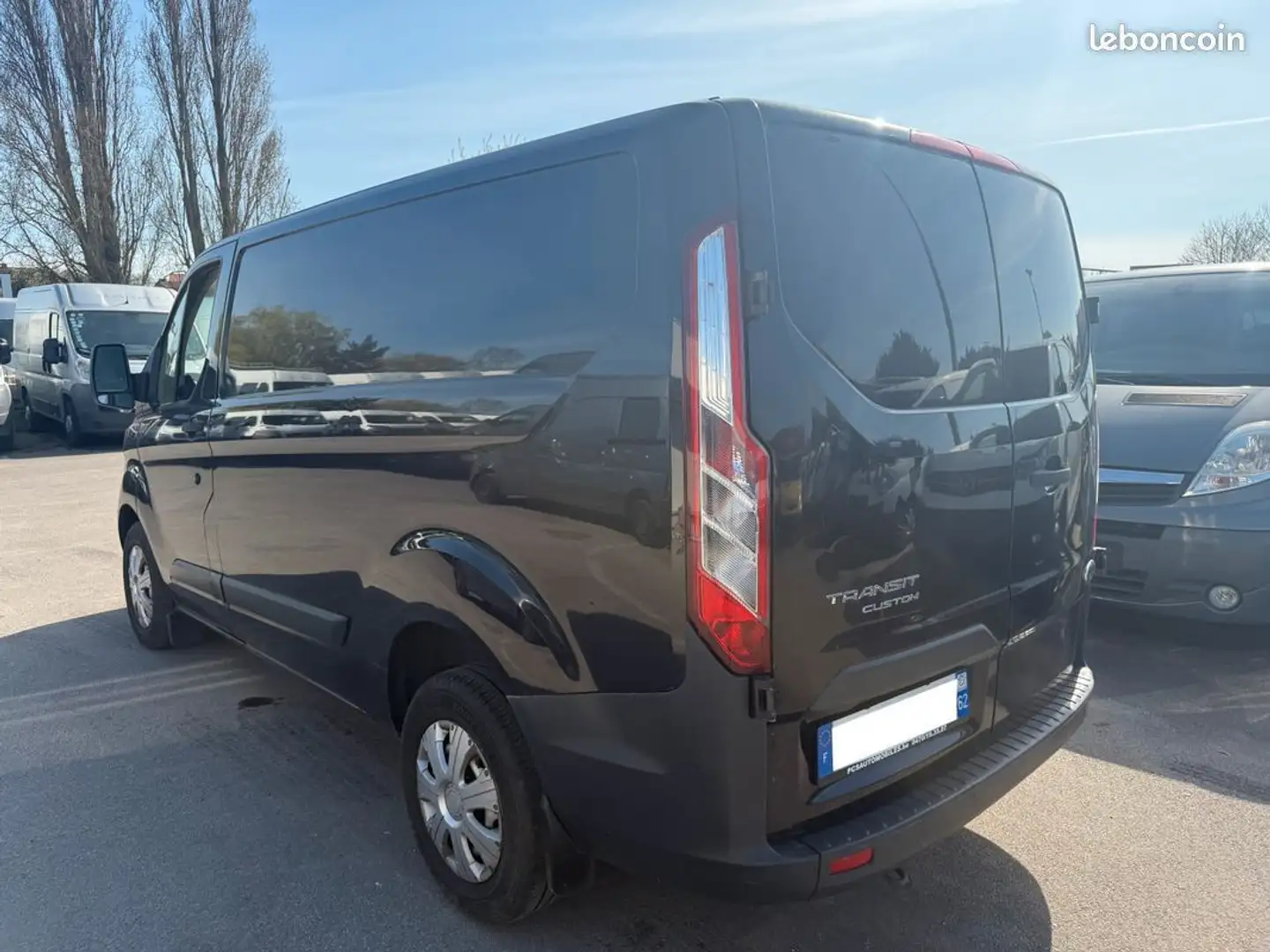 Ford 2.2 tdci 125cv L1H1 148000Km de 2014 Černá - 2