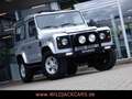 Land Rover Defender 90 Td5 Station Wagon S *2.HD* 67200 KM Silber - thumbnail 1
