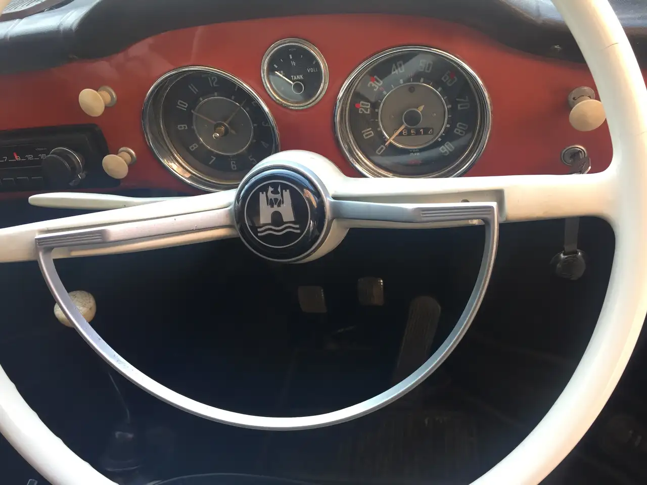 Volkswagen Karmann Ghia, foto 8