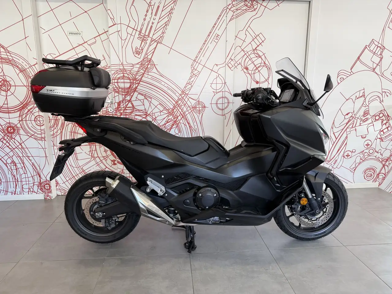 Honda Forza 750