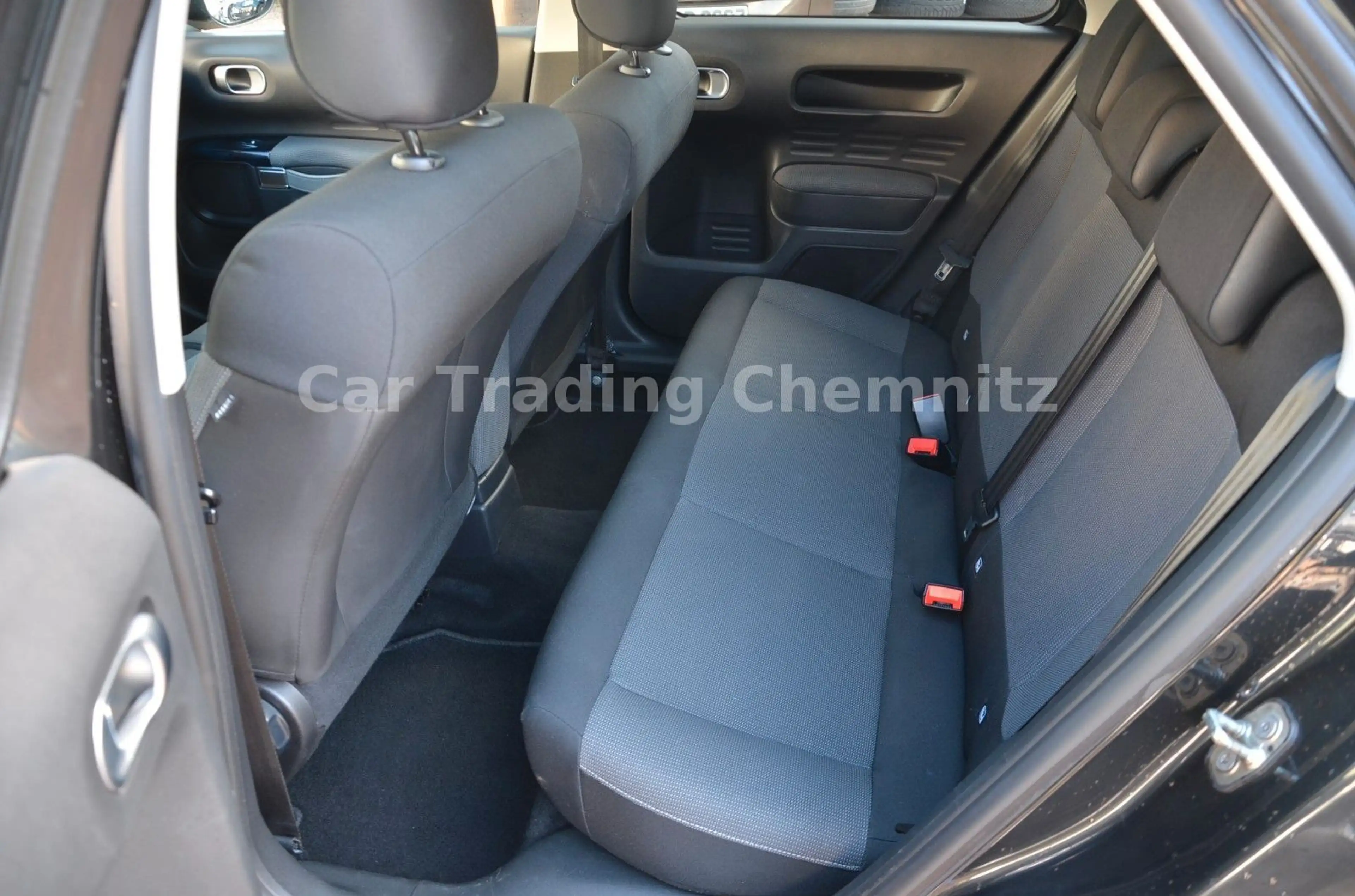 Citroen C4 Cactus Shine Automatik Navi Tüv neu — photo 12