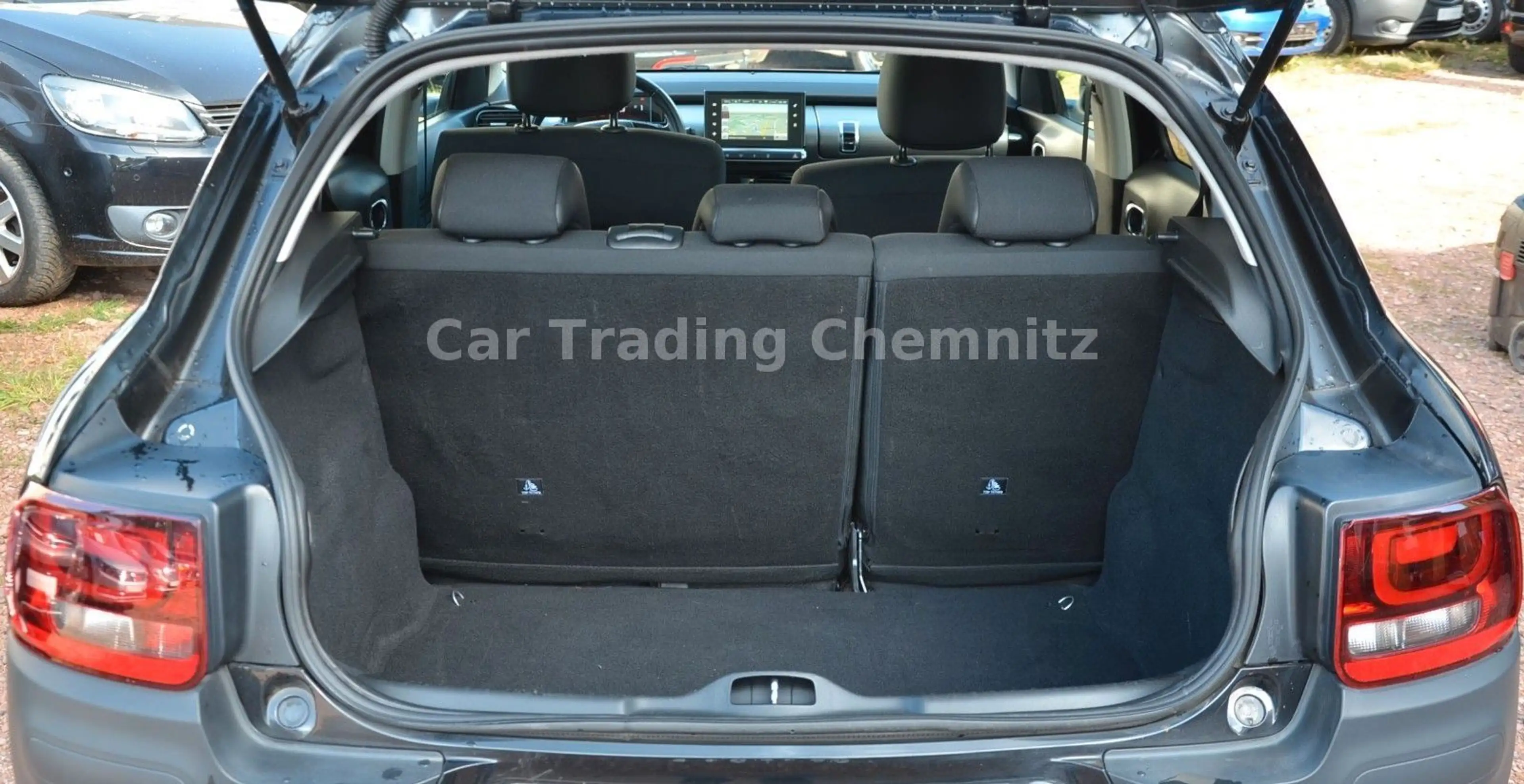 Citroen C4 Cactus Shine Automatik Navi Tüv neu — photo 14
