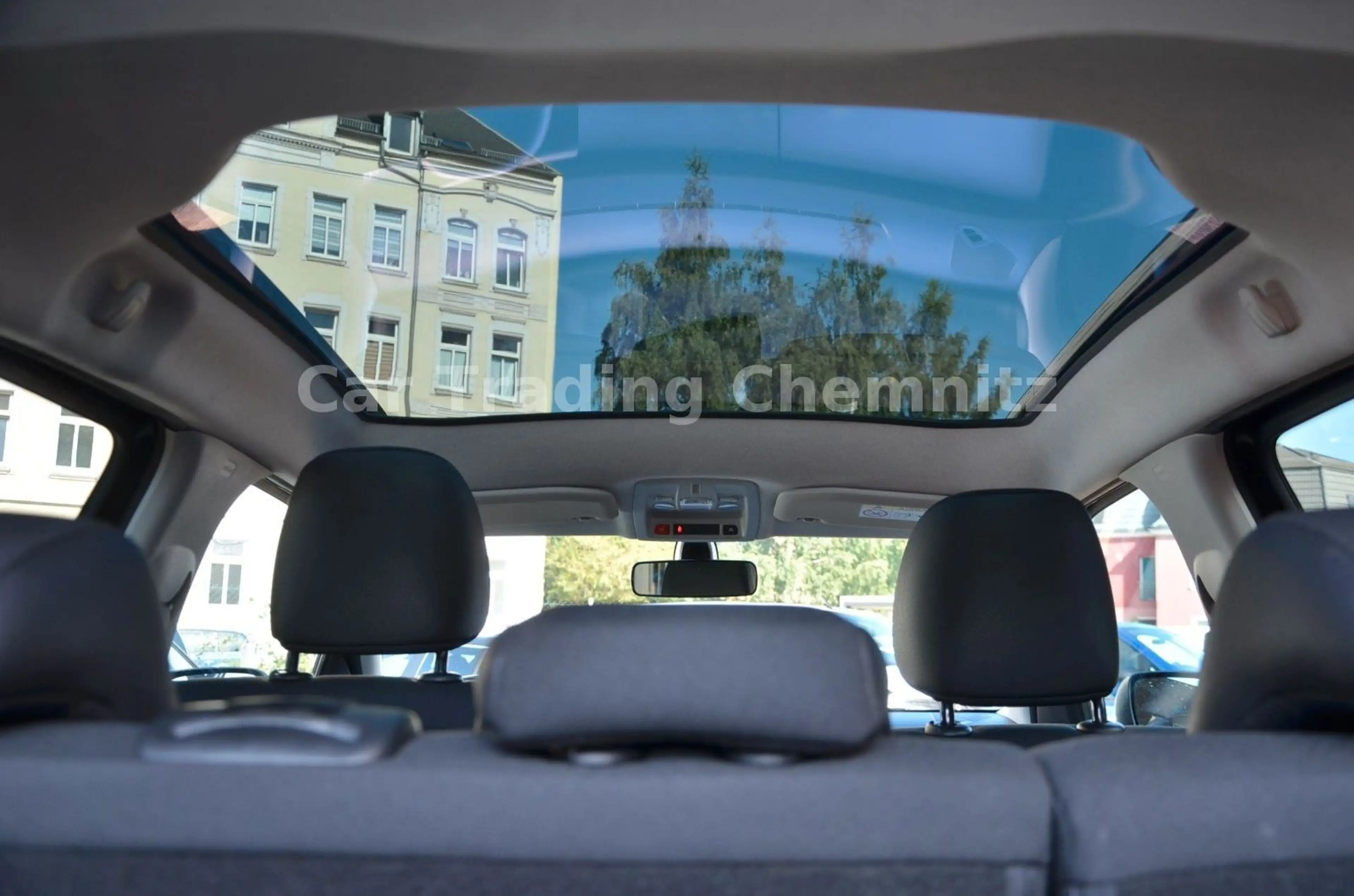 Citroen C4 Cactus Shine Automatik Navi Tüv neu — photo 15