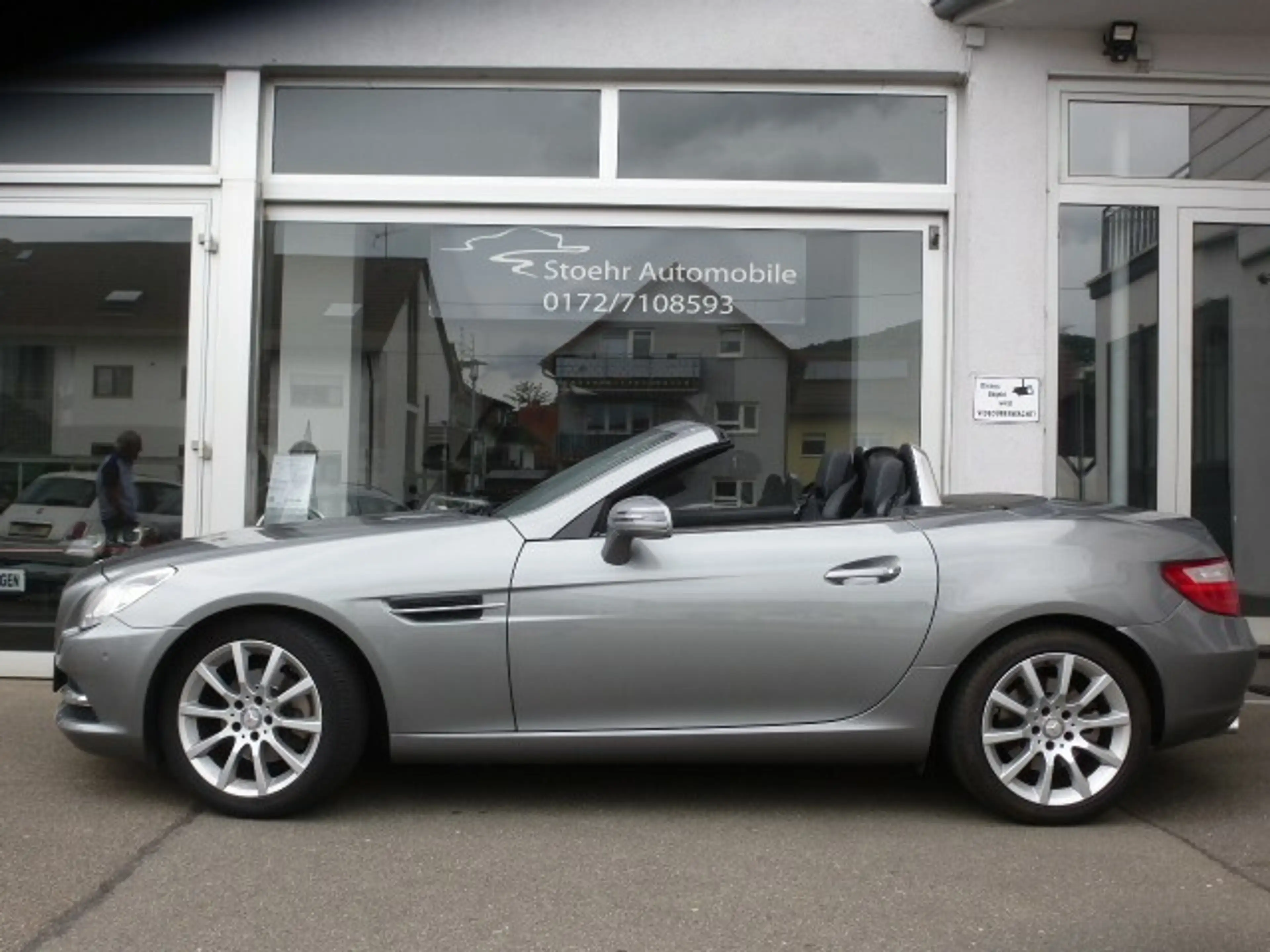Mercedes-Benz SLK 200 BE AUTOMATIK LEDER KLIMA AIRSCARF 1.HD — photo 2