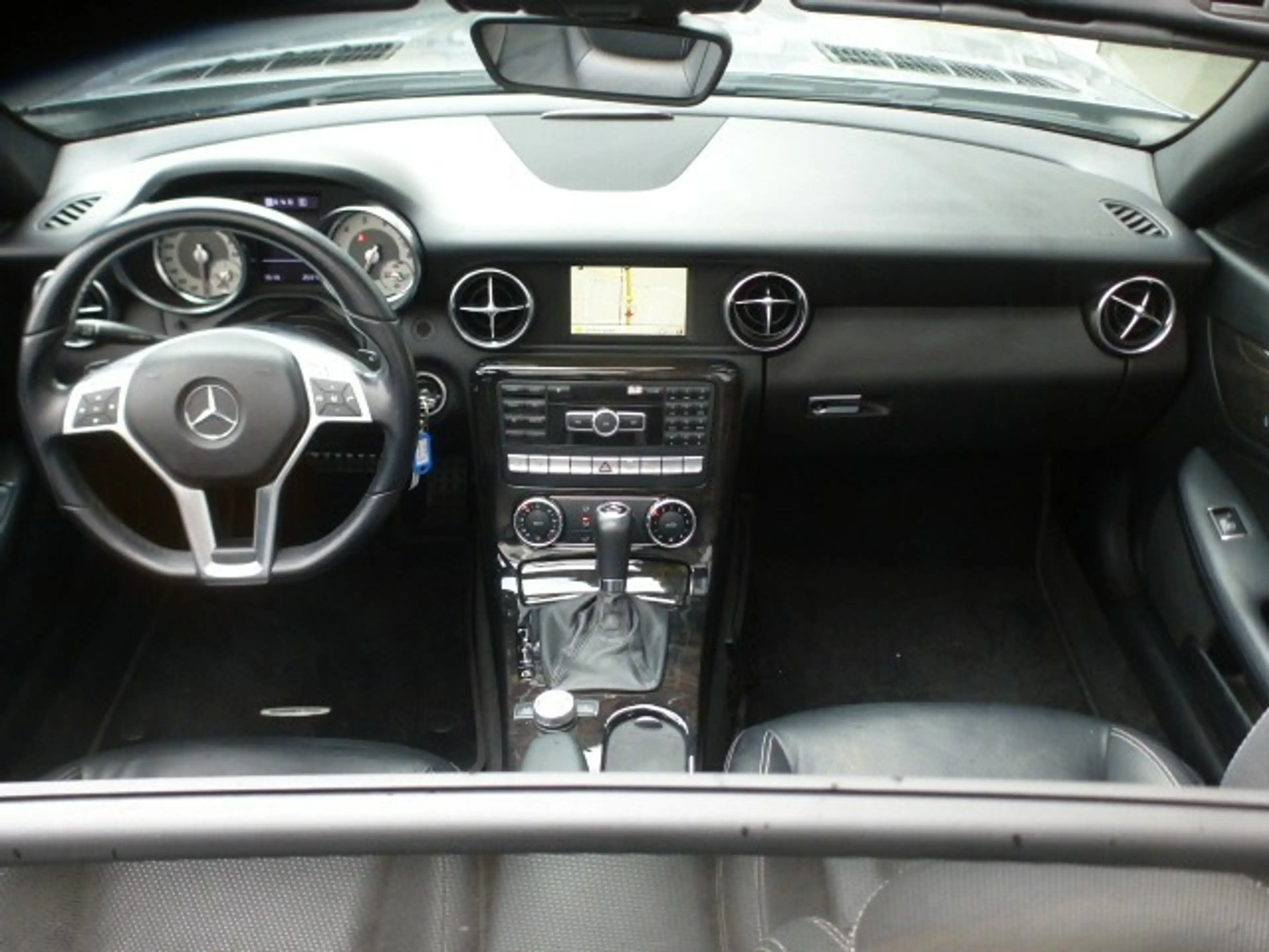 Mercedes-Benz SLK 200 BE AUTOMATIK LEDER KLIMA AIRSCARF 1.HD — photo 7