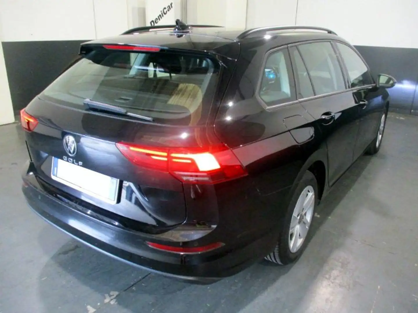 Volkswagen Golf Variant 2.0 TDI 115 CV LIFE LED Grigio - 2