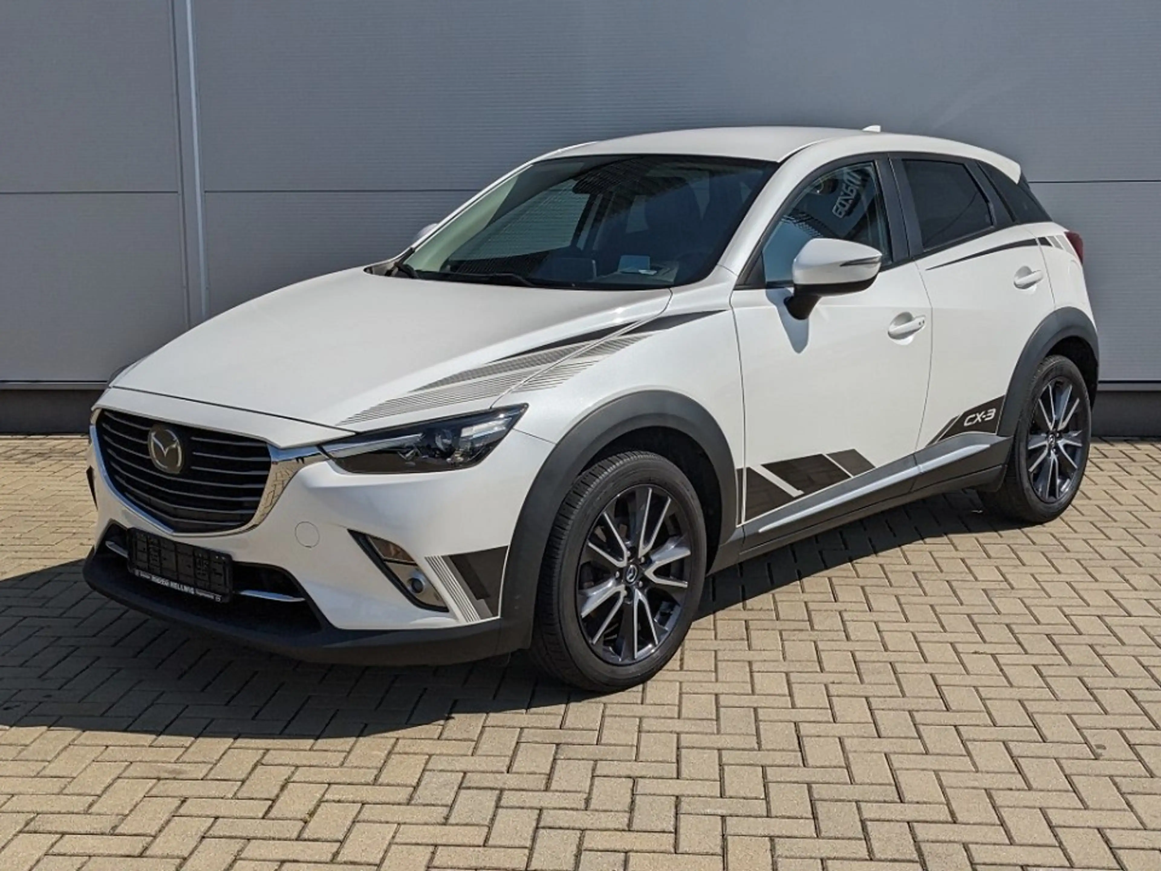 Mazda CX-3 2.0l Sports-Line Technik-Paket Bose ACC