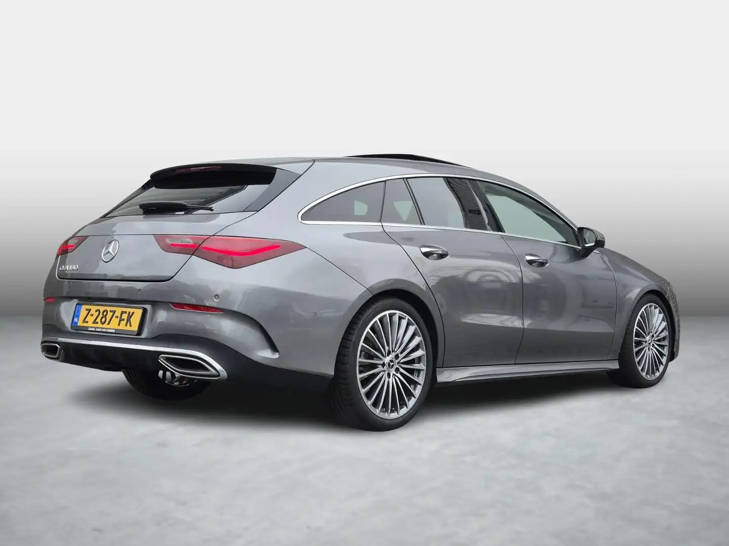 Mercedes-Benz CLA 180 Shooting Brake AMG Line | Panoramadak | Burmester Gris - 2
