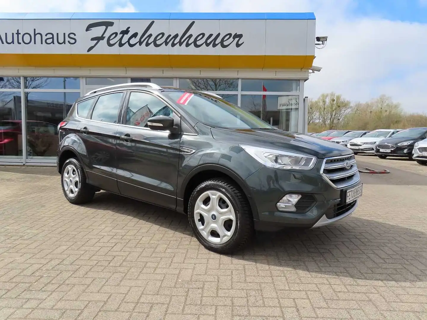 Ford Kuga 1.5 Cool&Connect  NAVI+RFK+SHZ+TEMP+PDC+GJR Grün - 1