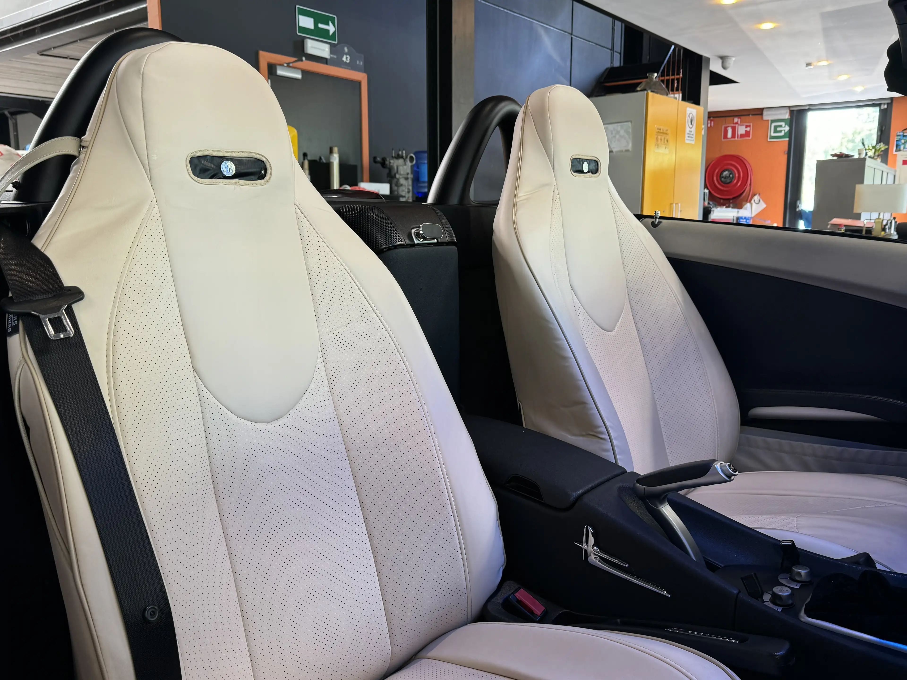 Mercedes-Benz SLK 200 Kompressor - ECRAN MULTI - LED - JANTES 17p — photo 13
