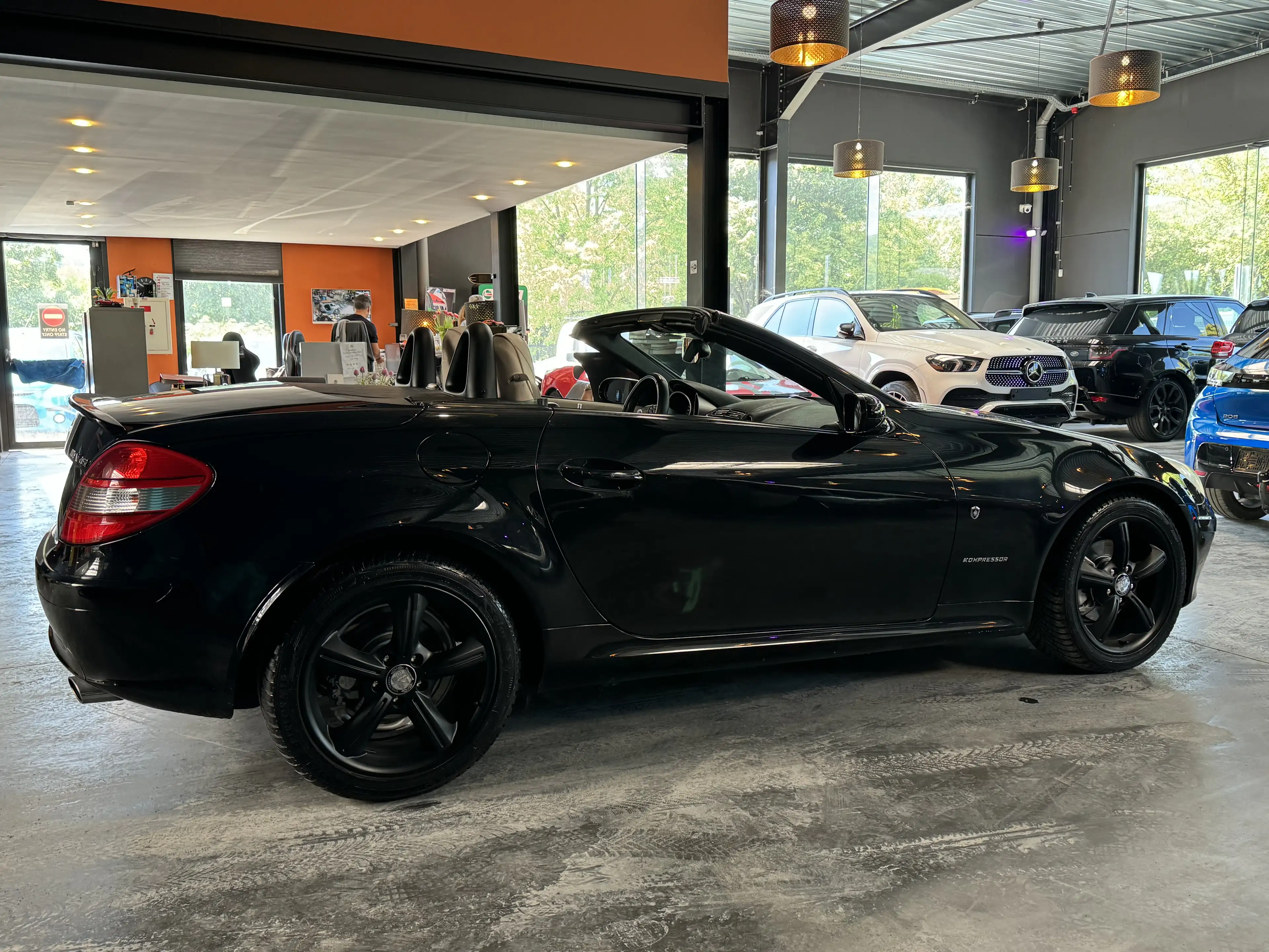 Mercedes-Benz SLK 200 Kompressor - ECRAN MULTI - LED - JANTES 17p — photo 8