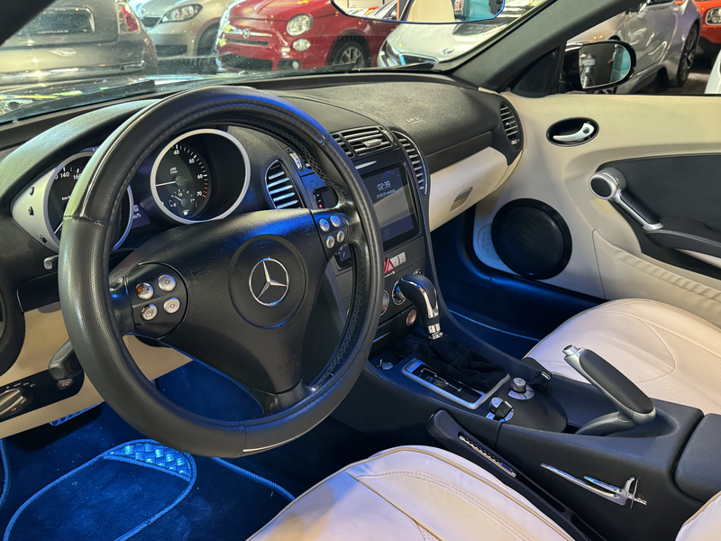 Mercedes-Benz SLK 200 Kompressor - ECRAN MULTI - LED - JANTES 17p — photo 11