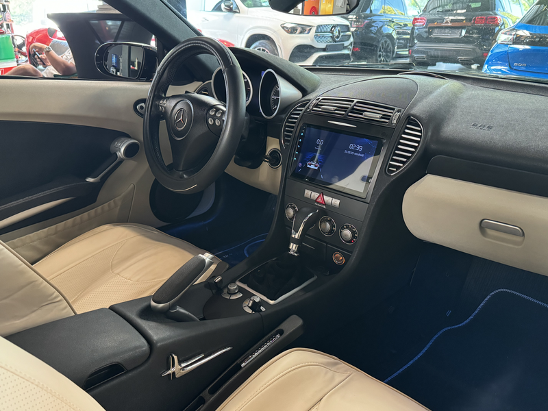 Mercedes-Benz SLK 200 Kompressor - ECRAN MULTI - LED - JANTES 17p — photo 12