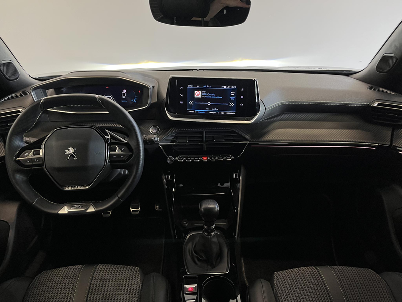 Peugeot 2008 1.2 130pk Turbo GT Climate control Cruise control — photo 2
