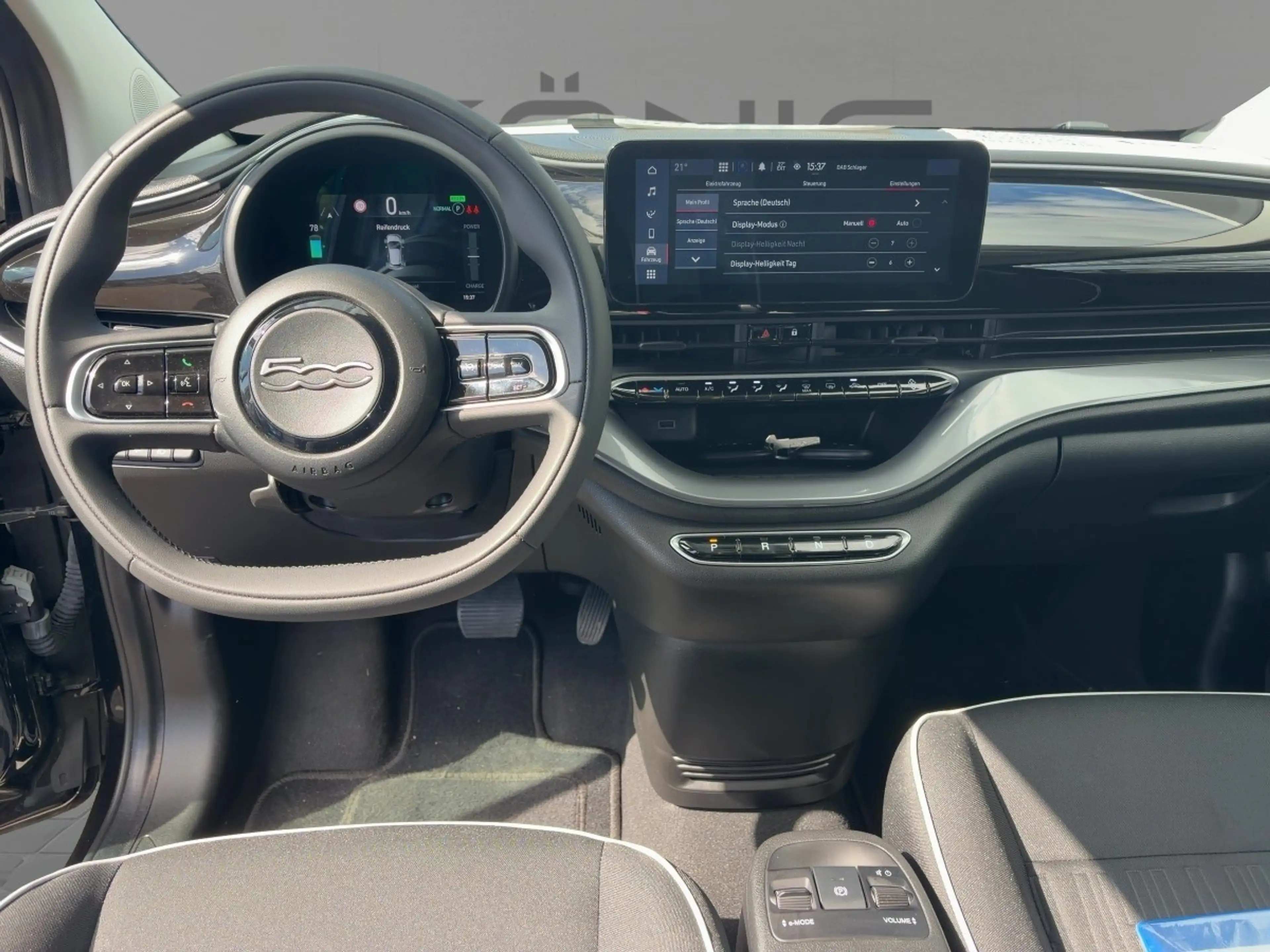 Fiat 500e Base 42kWh KLIMA*CARPLAY*ANDROID-AUTO*ALLW — photo 9