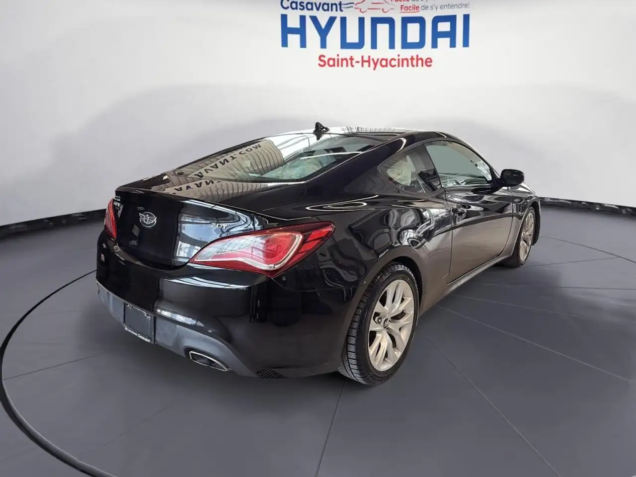 Hyundai Genesis снимка Hyundai Genesis