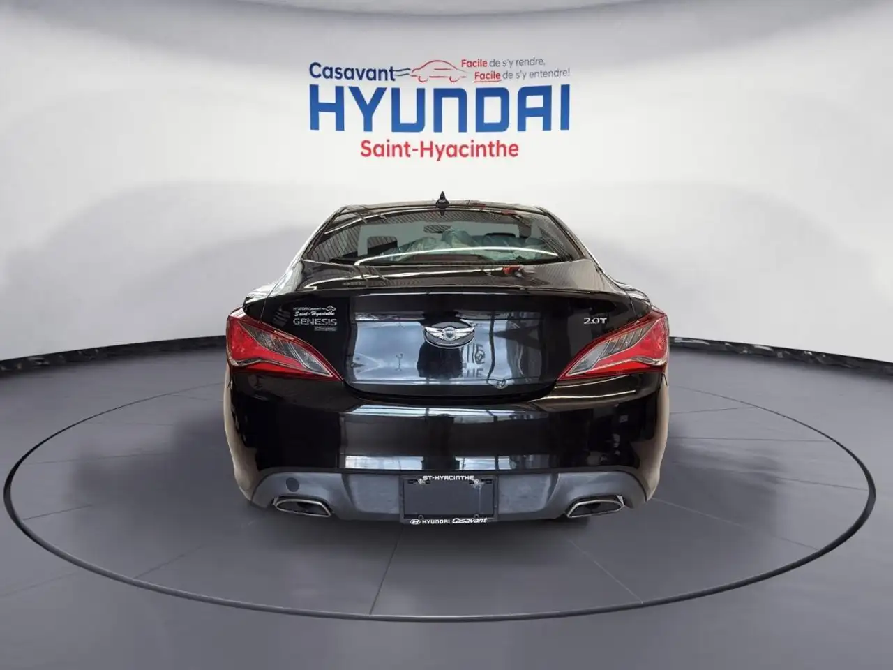 Hyundai Genesis снимка Hyundai Genesis