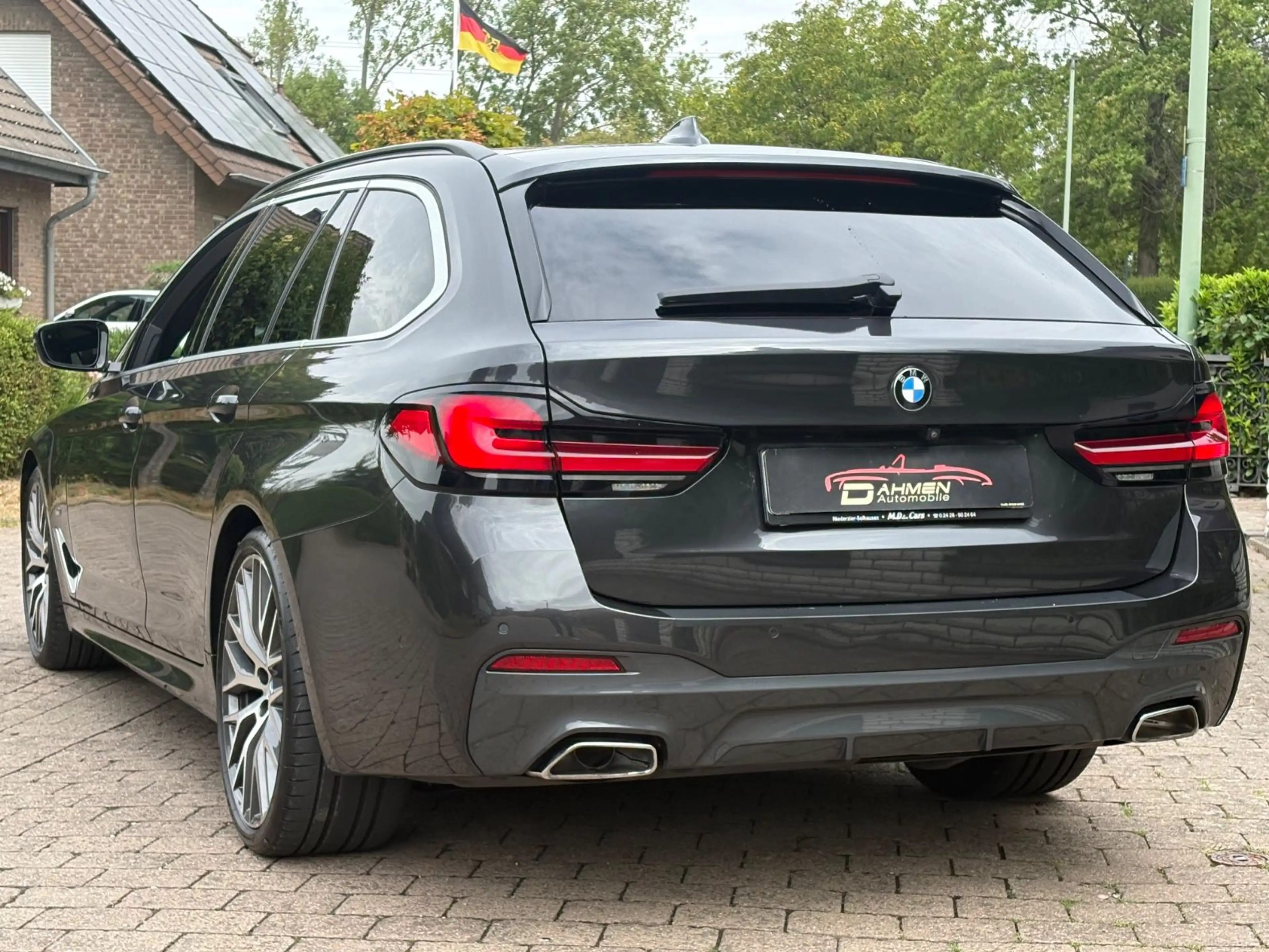 BMW 540 5 Touring 540 d xDrive M Sport/PANO/2 HAND/. — photo 6
