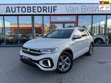 1.5 TSI R-Line | ACC | Carplay | Trekhaak | IQ Lig