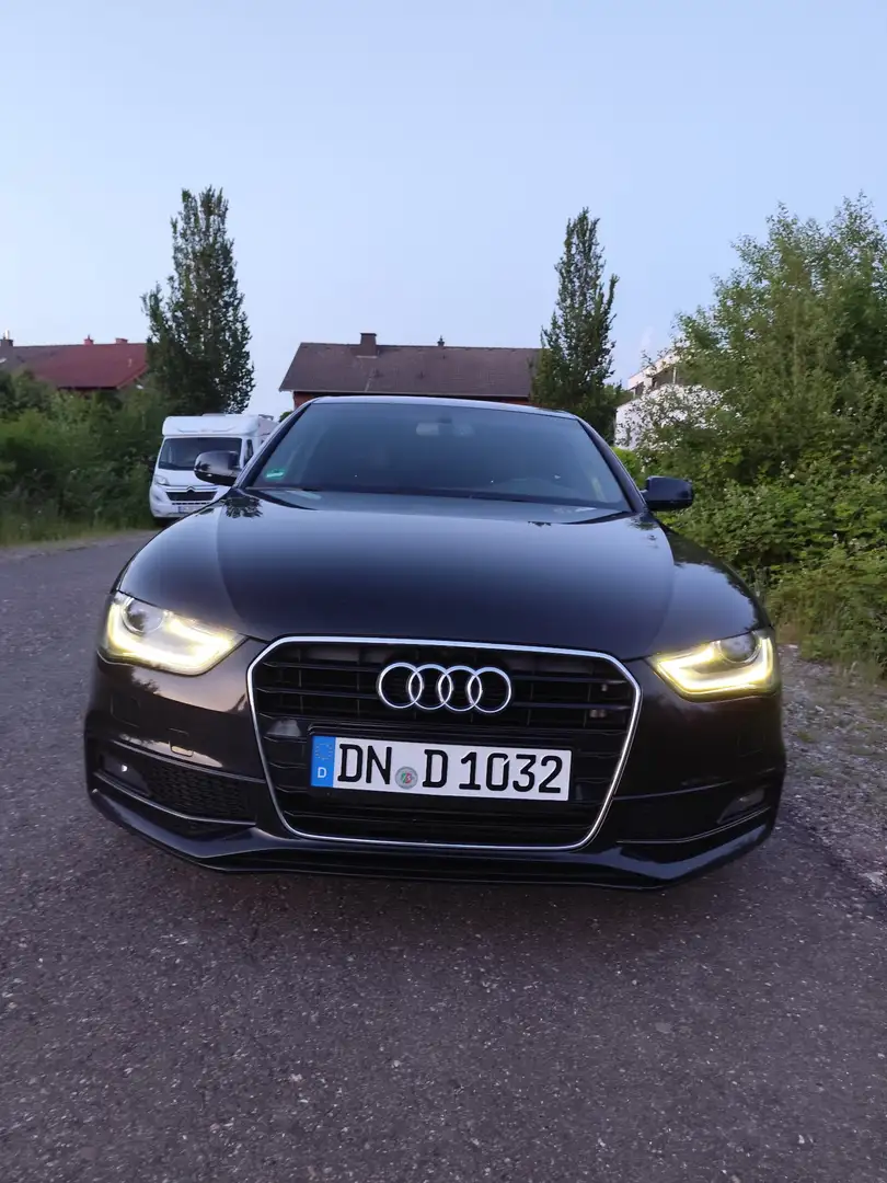 Audi A4 2.0 TFSI S line Sportpaket Schwarz - 1