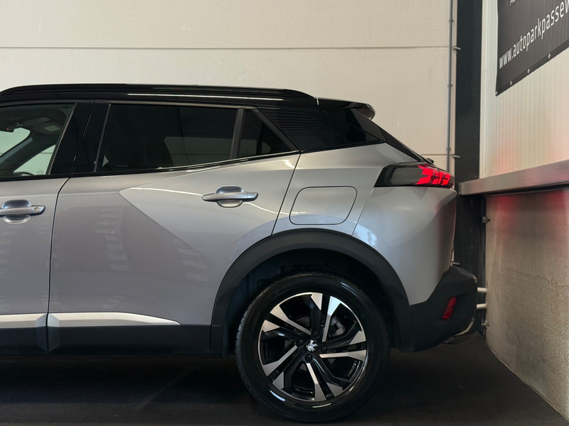 Peugeot 2008 1.2 PureTech GT-line D-Riem VV, Pano, ACC, Apple C — photo 5