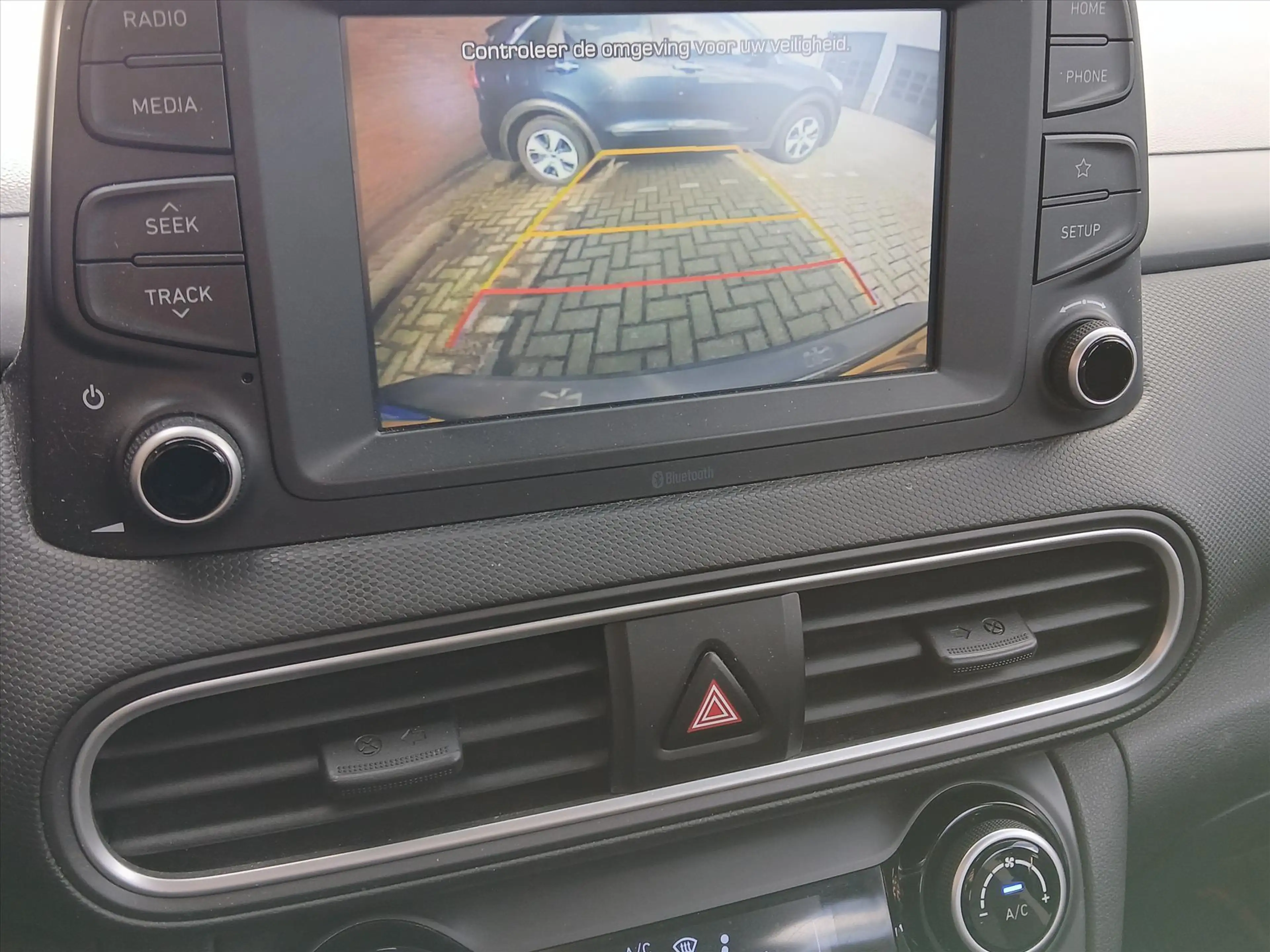 Hyundai KONA 1.0 T-GDI 120pk Comfort I Navi by App I Camera ach — photo 14