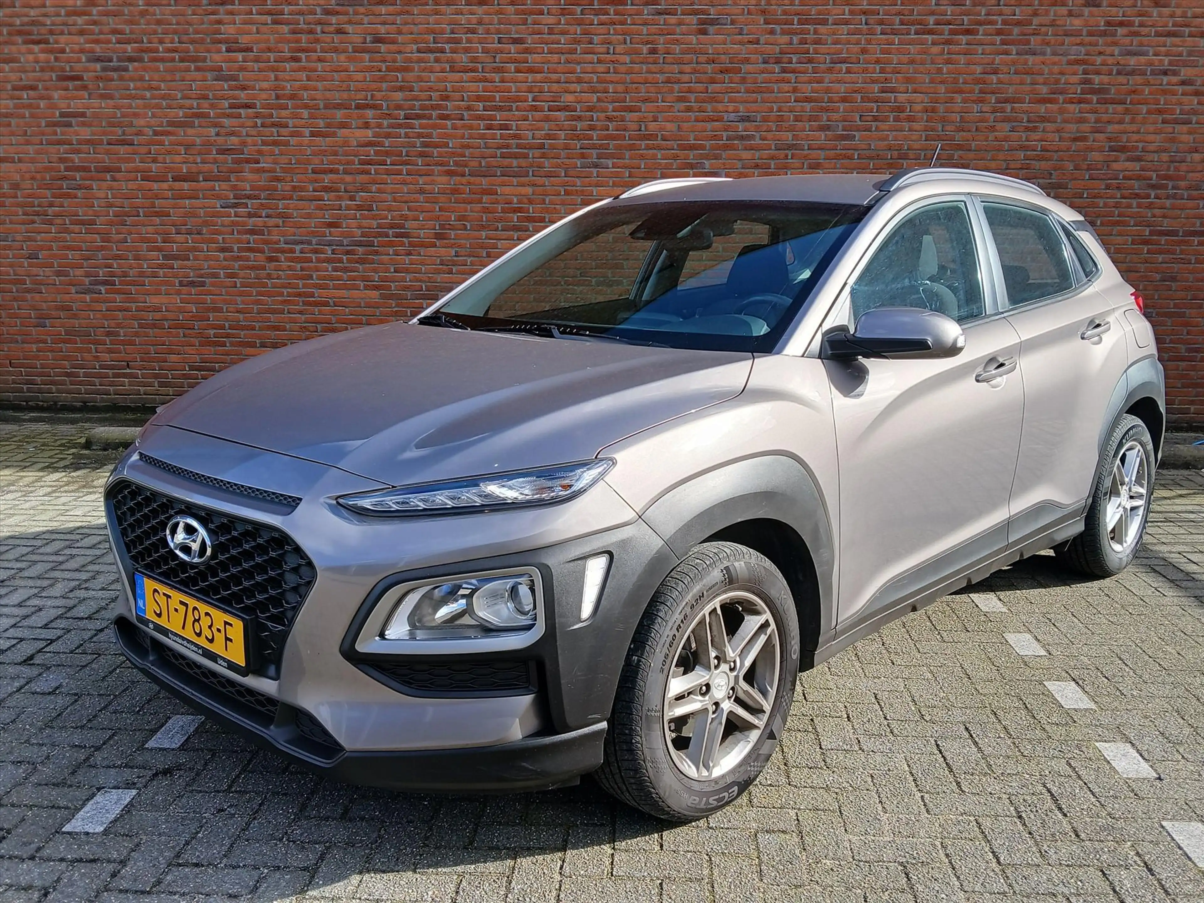 Hyundai KONA 1.0 T-GDI 120pk Comfort I Navi by App I Camera ach — photo 2