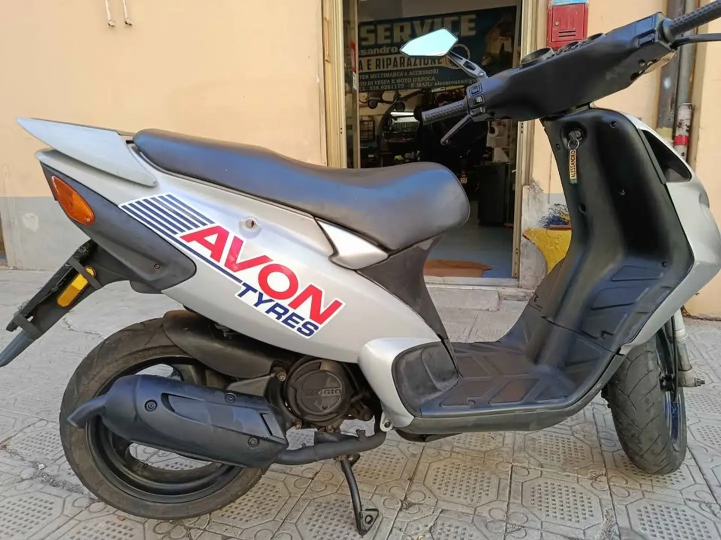 Piaggio NRG 50 Mc 2 Srebrny - 2