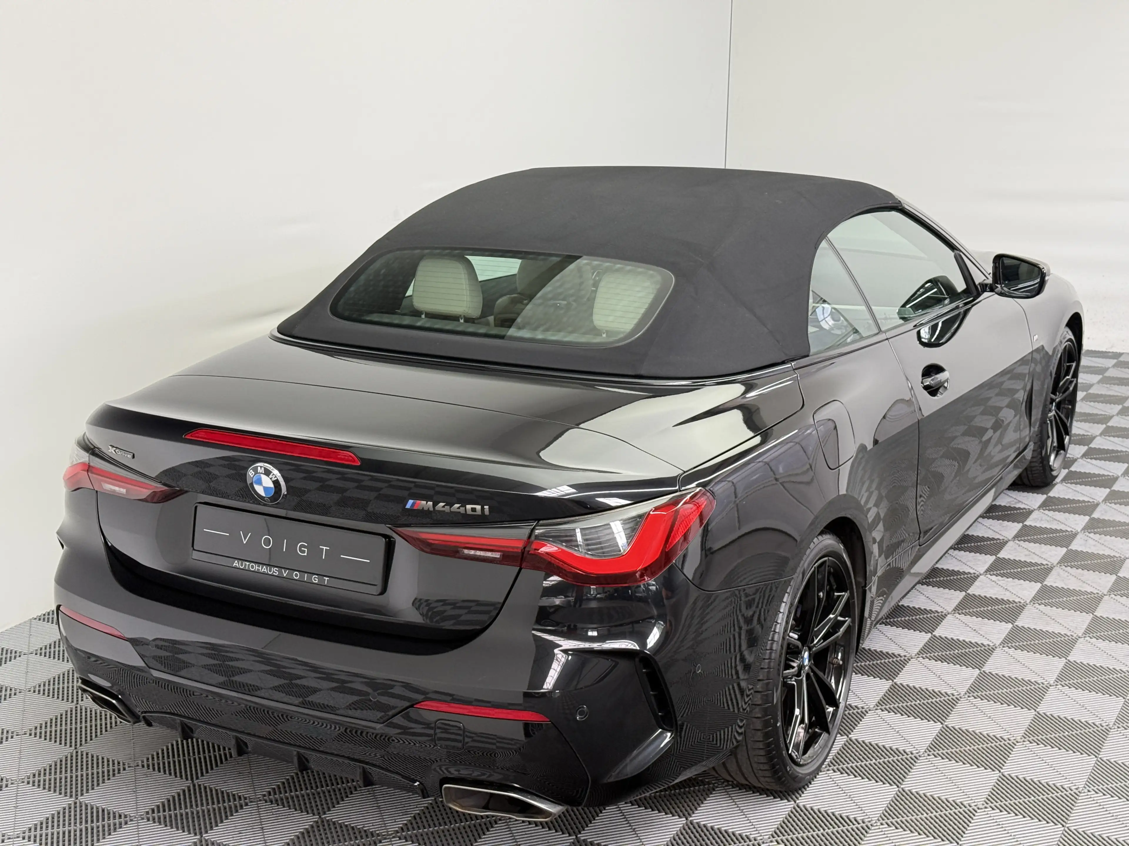 BMW 440 xDrive|1.Hand|Laser|Individual|Open-Air| — photo 11