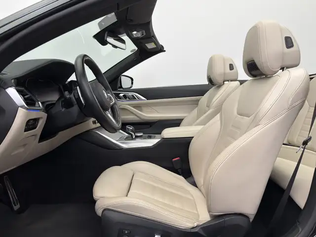 BMW 4 Series view 14