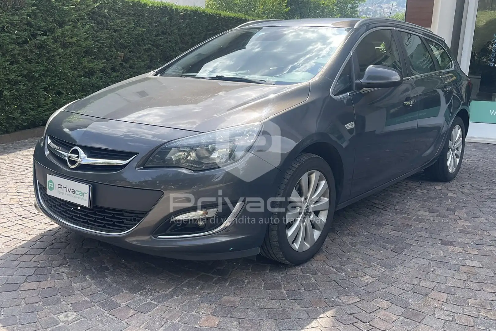 Opel Astra Astra 1.7 CDTI 110CV Sports Tourer Cosmo Braun - 1