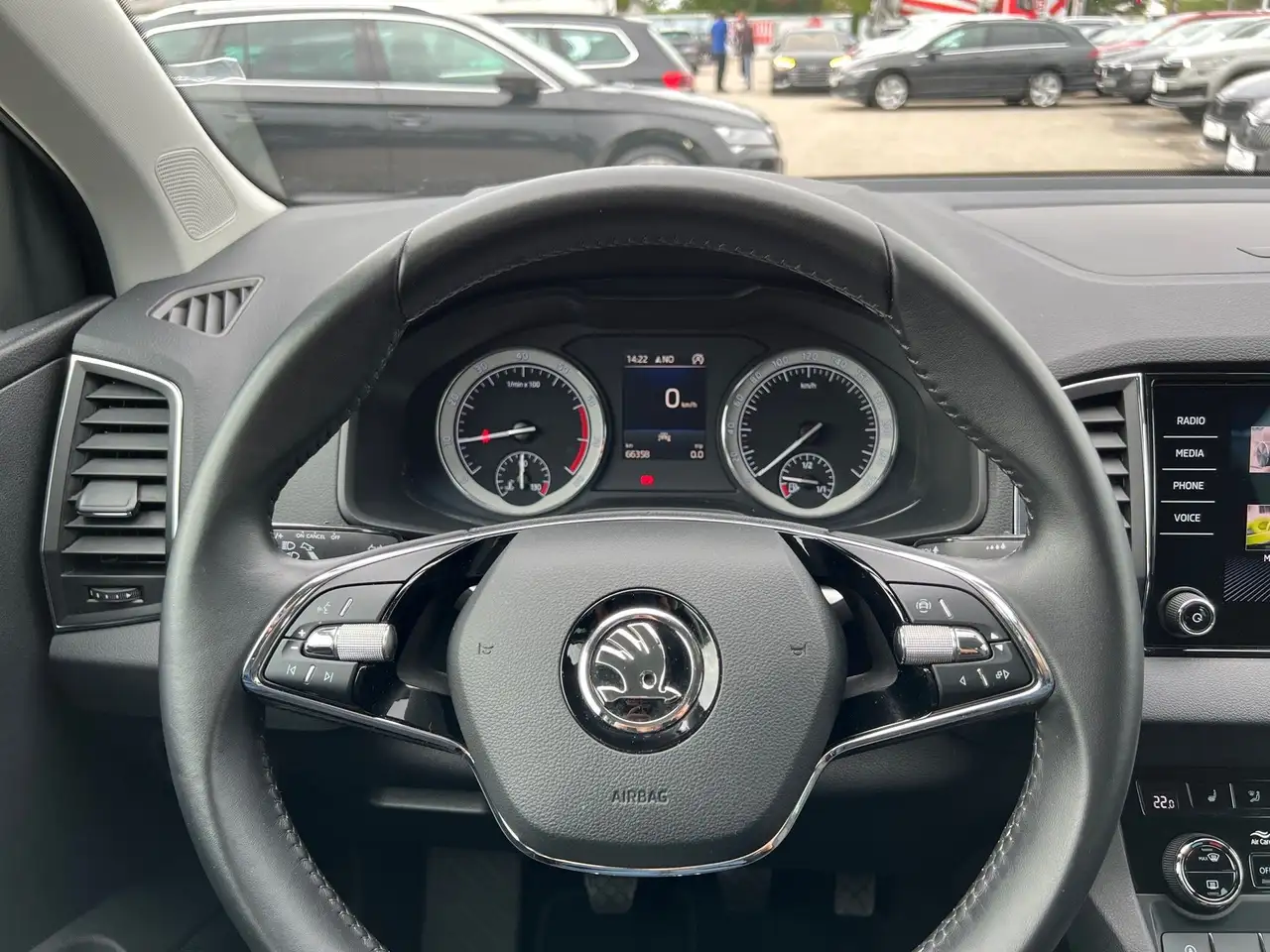 Skoda Karoq 1,0 TSI Clever AHK*LED, миниатюра 16