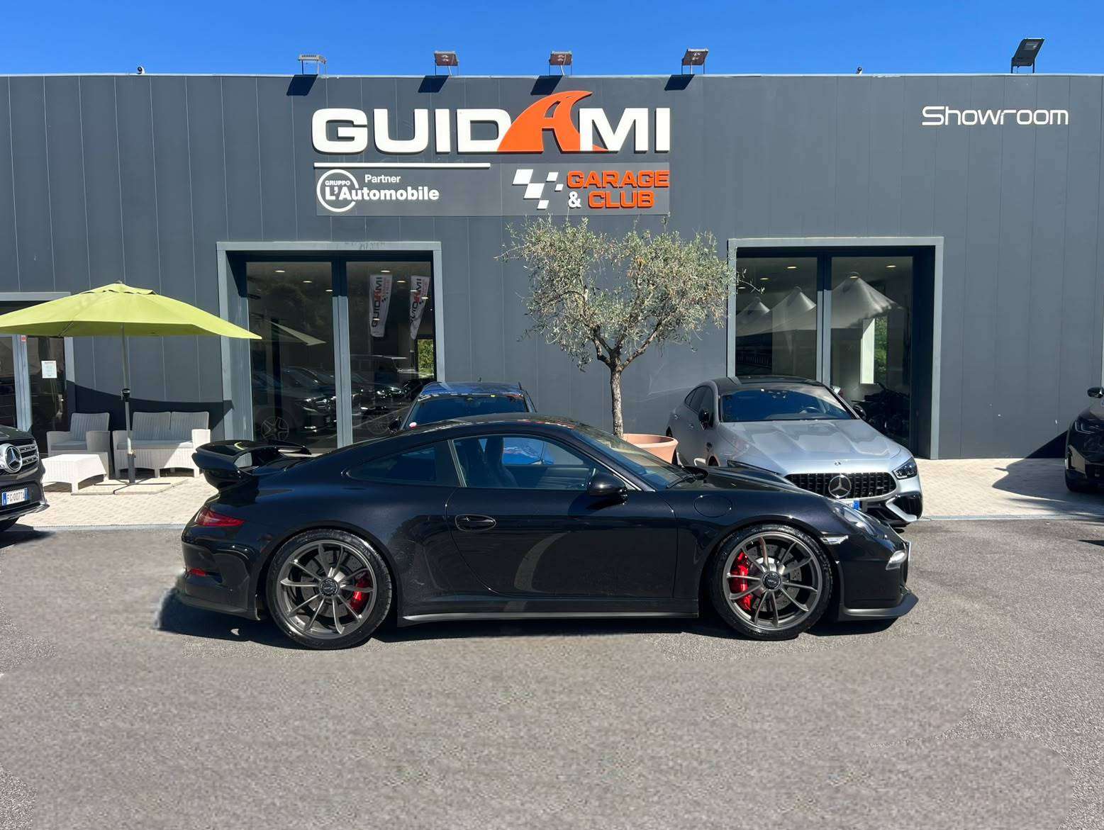 Porsche 911