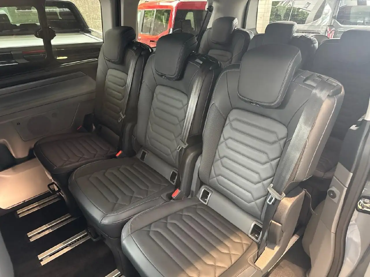 Ford Tourneo Custom 2026 — фото 6
